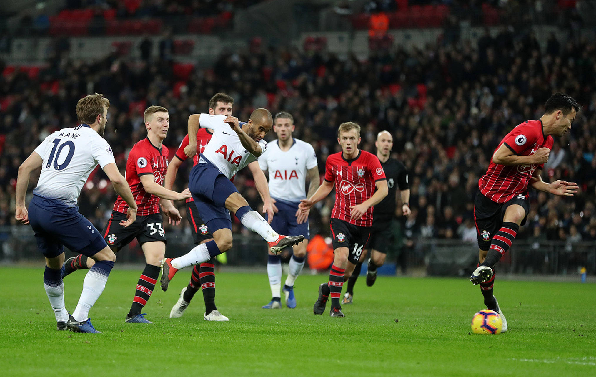 揭示其中的 揭示其中的