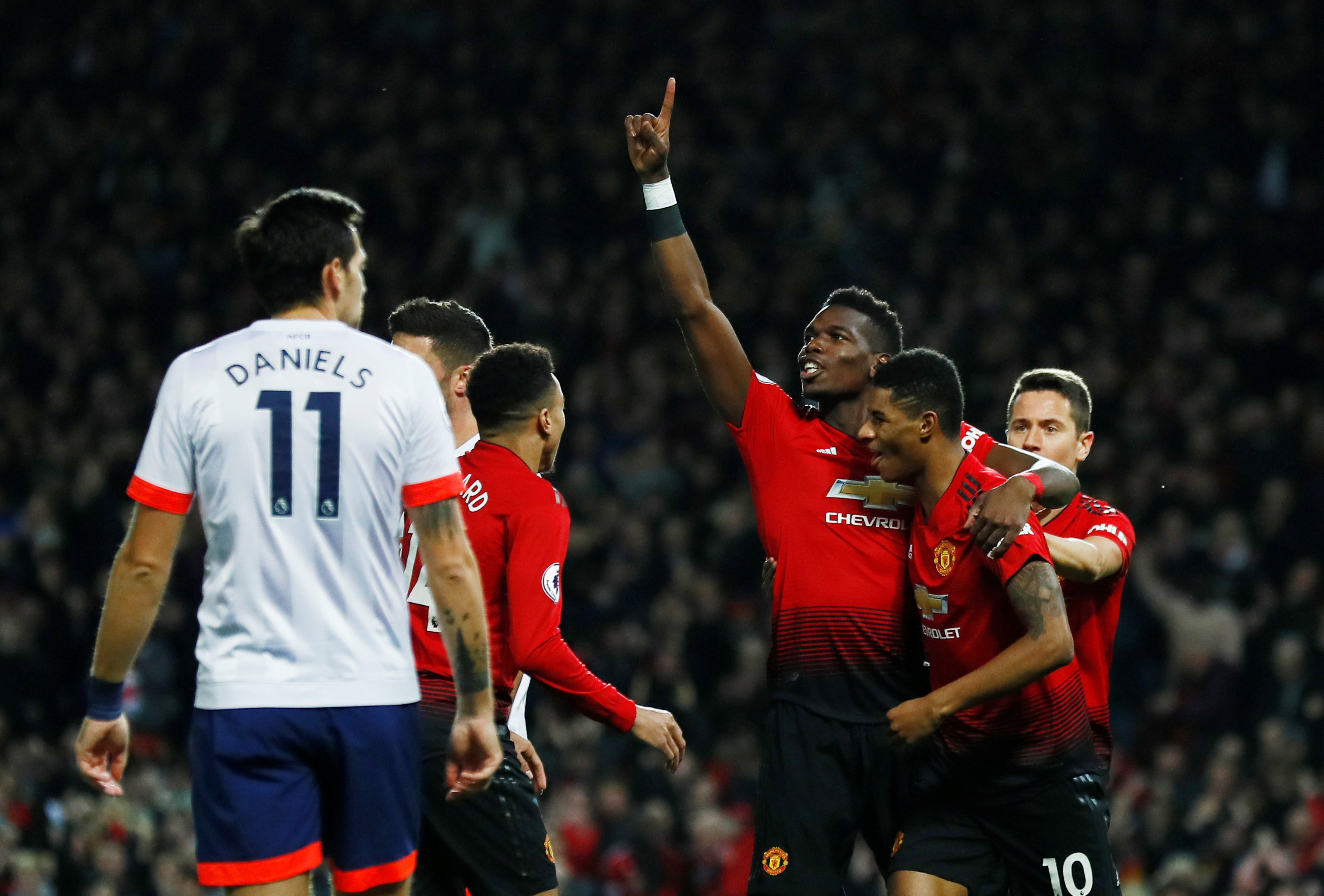 进攻线在本 进攻线在本